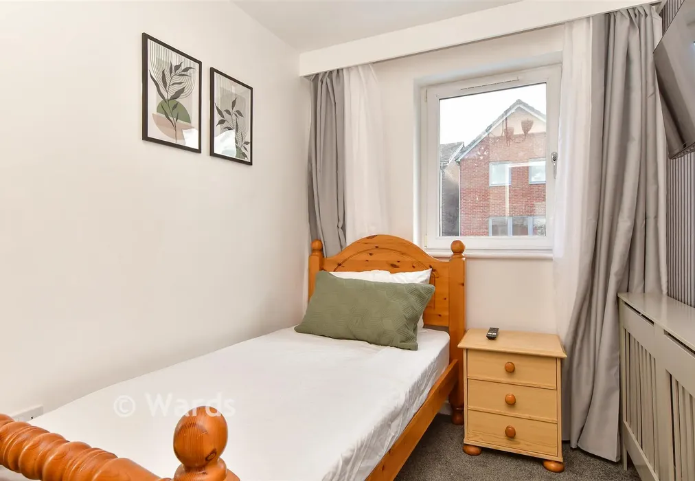Bedroom 3 - Rainbow Gardens, Dartford, Kent - Wards of Kent