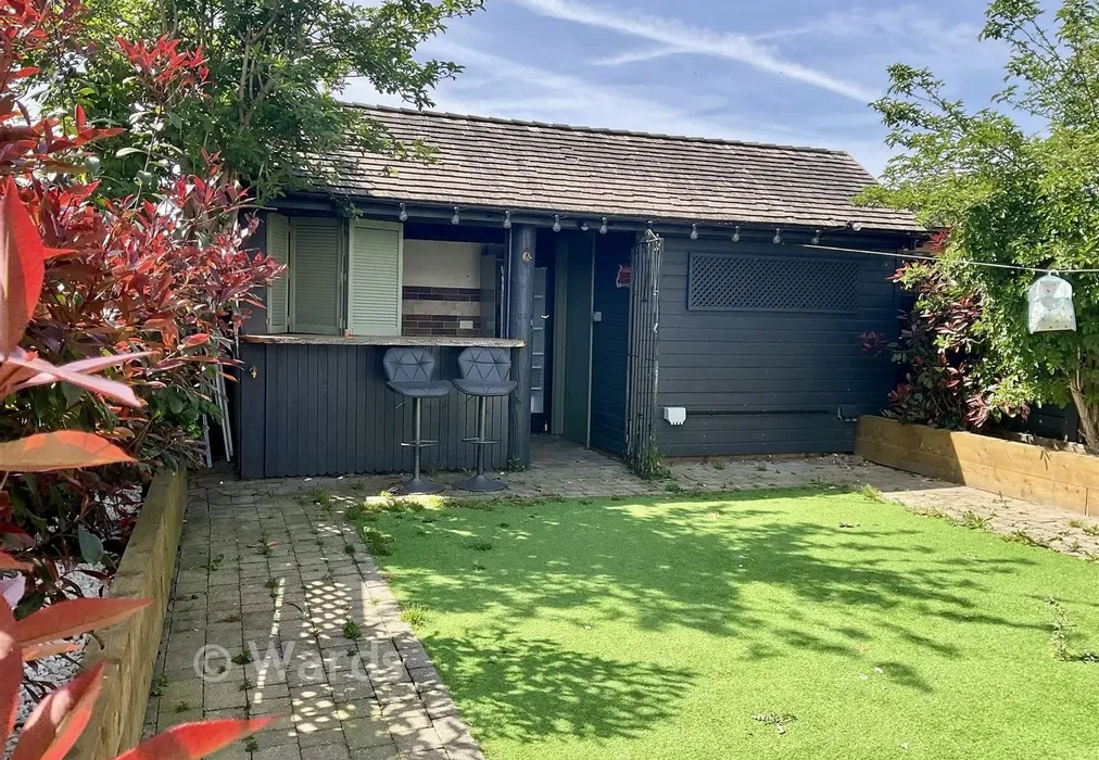 Outbuilding - Old Beams Yard, Brenzett, Kent - Wards of Kent