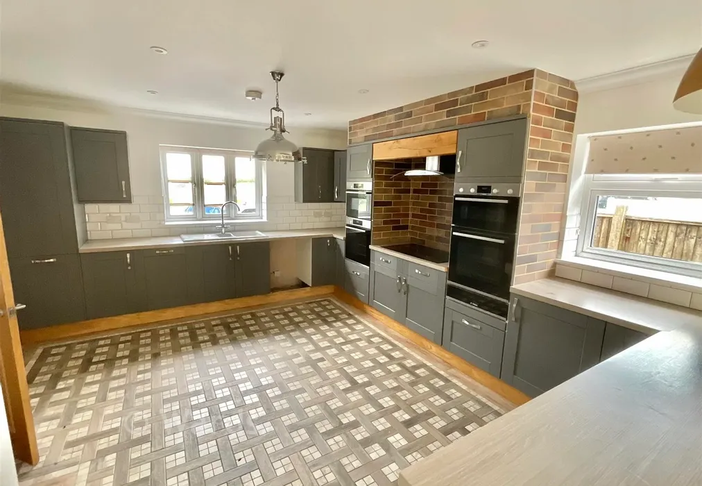 Kitchen - Old Beams Yard, Brenzett, Kent - Wards of Kent