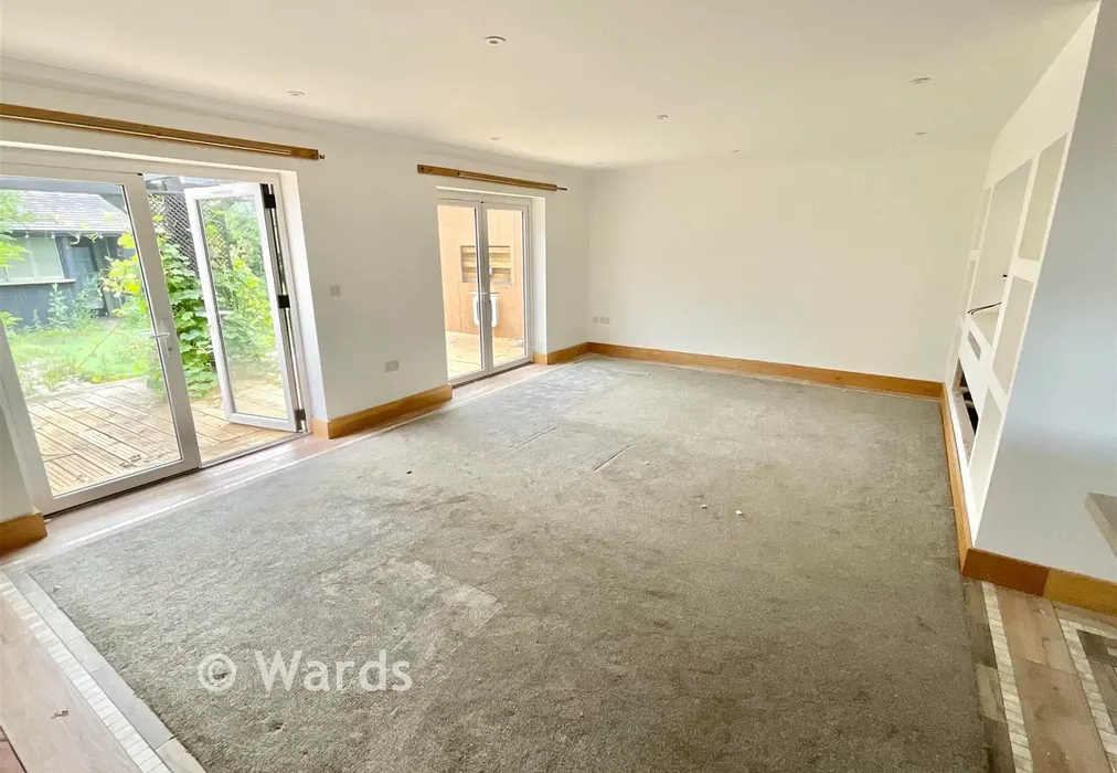 Lounge - Old Beams Yard, Brenzett, Kent - Wards of Kent