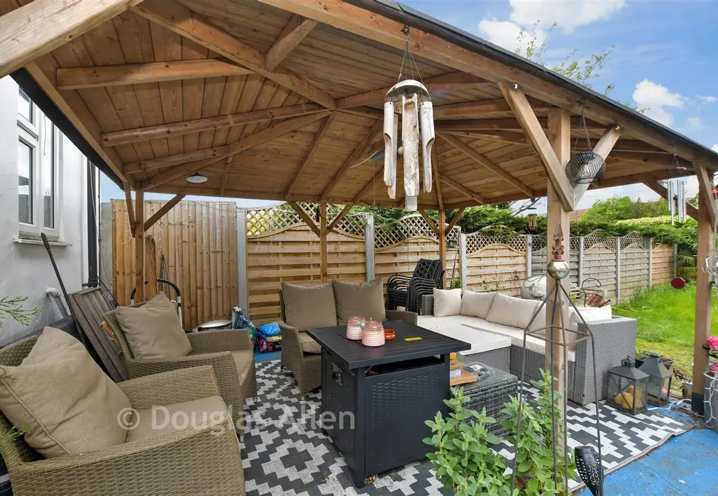 External Lifestyle Photograph - Thorntons Farm Avenue, Romford, Essex - Wards of Kent