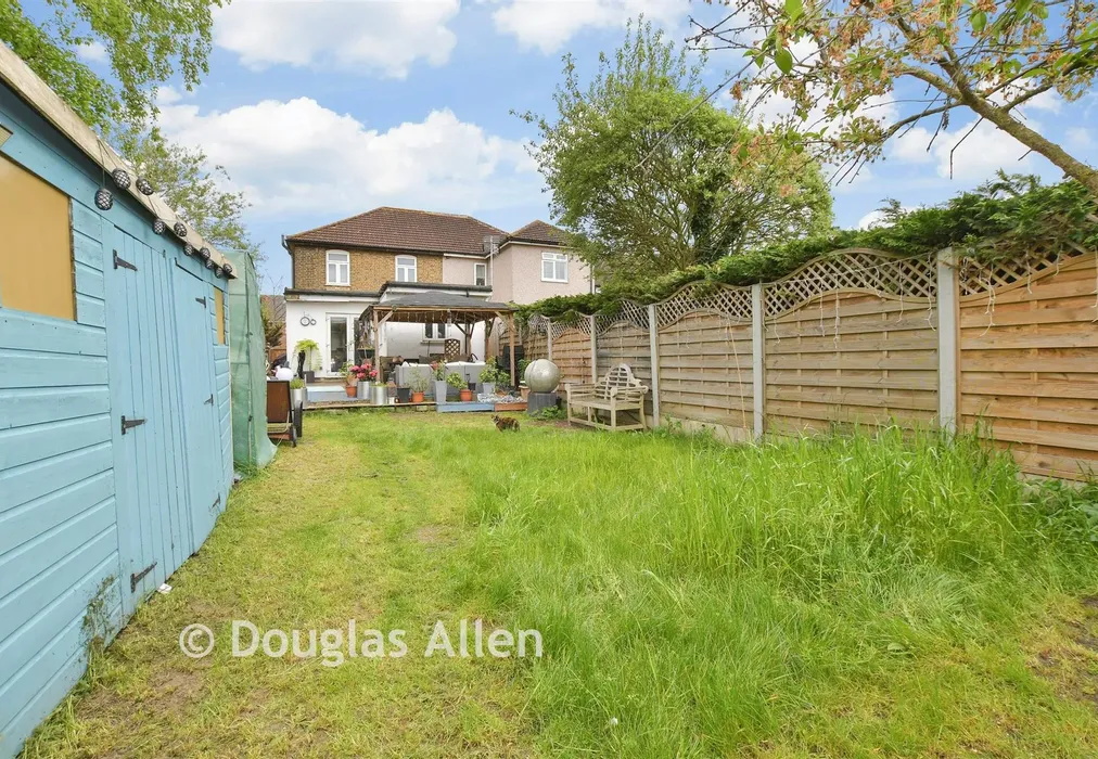 Rear Garden - Thorntons Farm Avenue, Romford, Essex - Wards of Kent