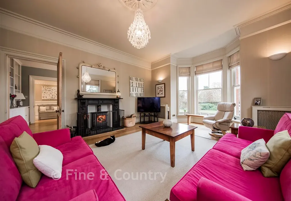 Seating Area - Three Elm Lane, Golden Green, Tonbridge, Kent - Wards of Kent