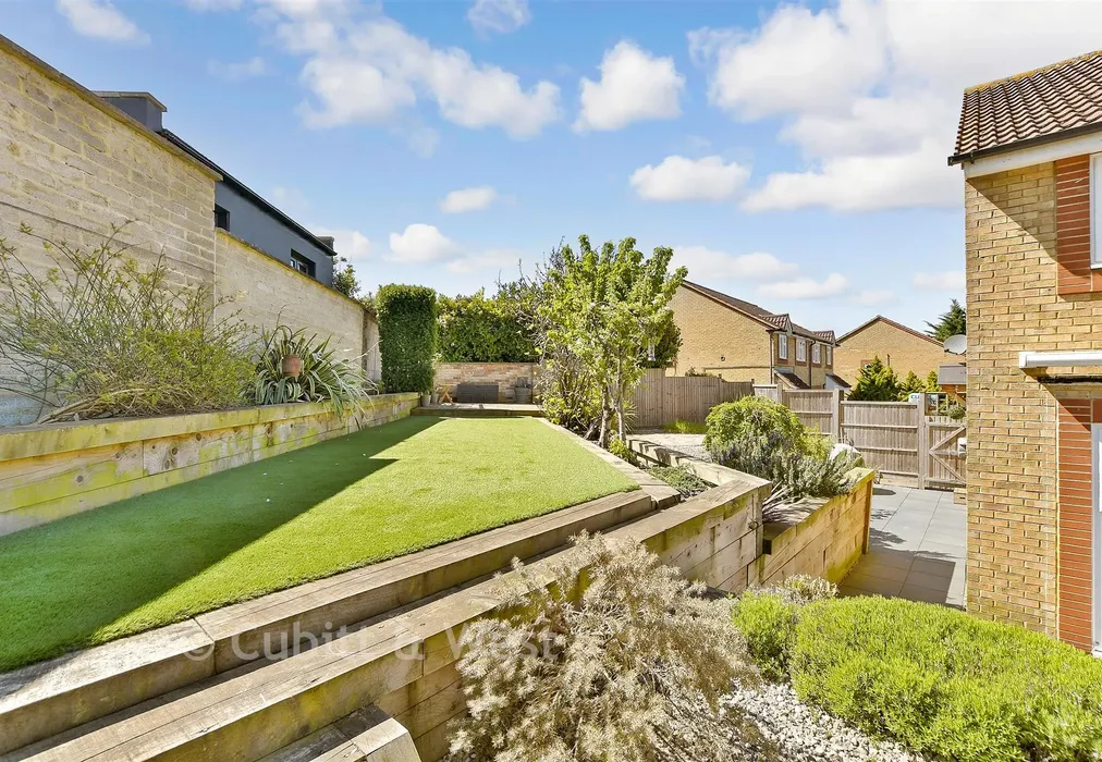 Rear Garden - Lambert Road, Banstead, Surrey - Wards of Kent