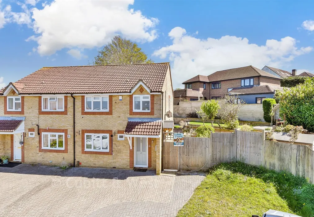 External (Brochure) - Lambert Road, Banstead, Surrey - Wards of Kent