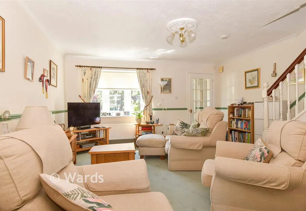 Lounge - Willowside, Snodland, Kent - Wards of Kent