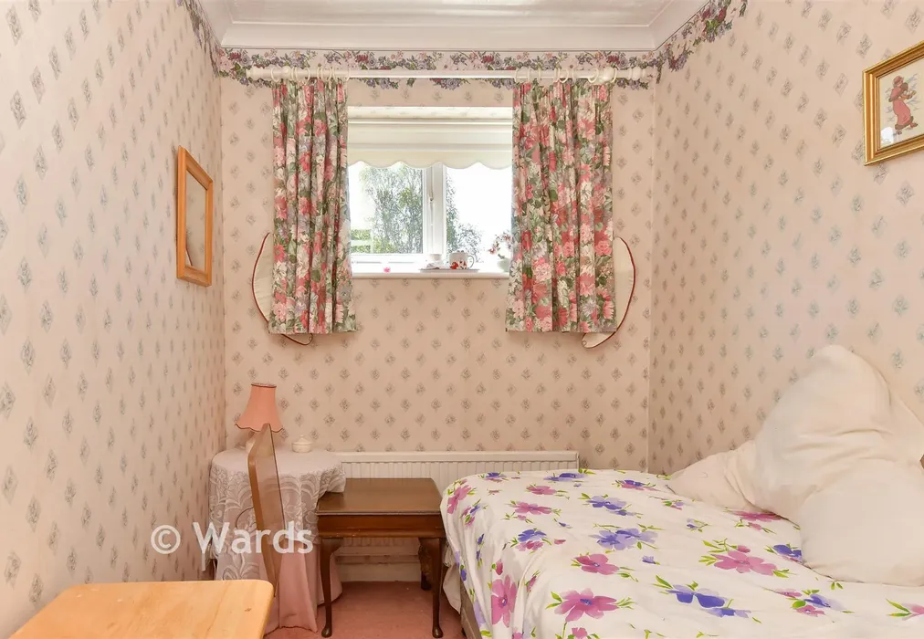 Bedroom 3 - Willowside, Snodland, Kent - Wards of Kent