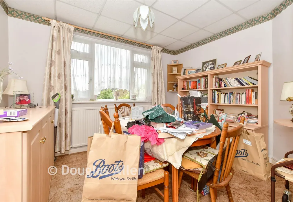 Bedroom 2 - Matlock Gardens, Hornchurch, Essex - Wards of Kent