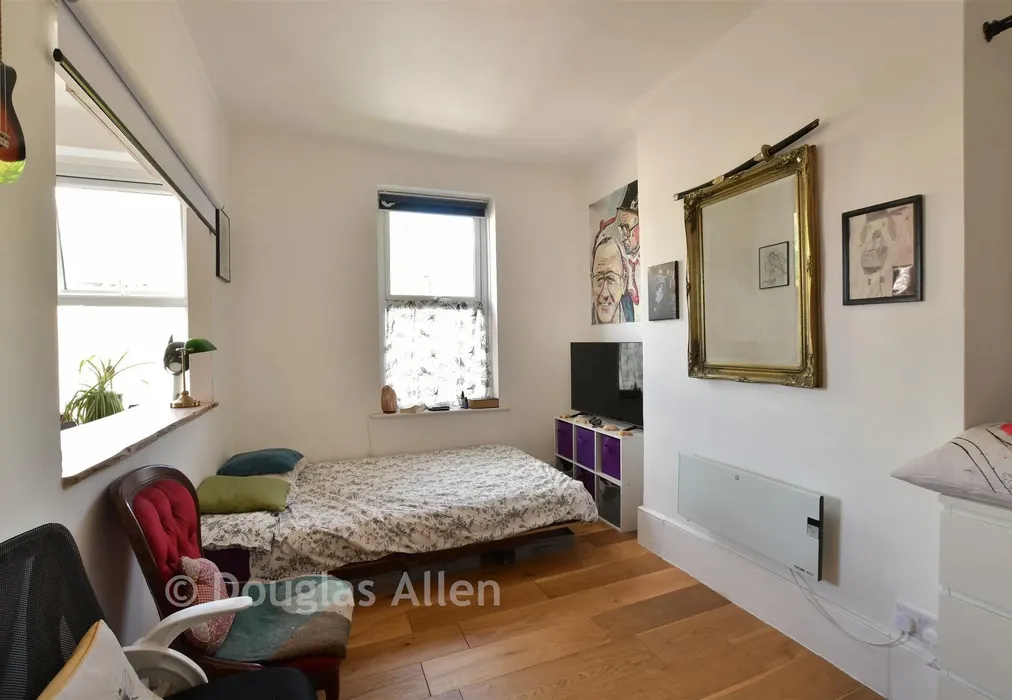 Bedroom/ Living Room - Grove Road, Walthamstow - Wards of Kent