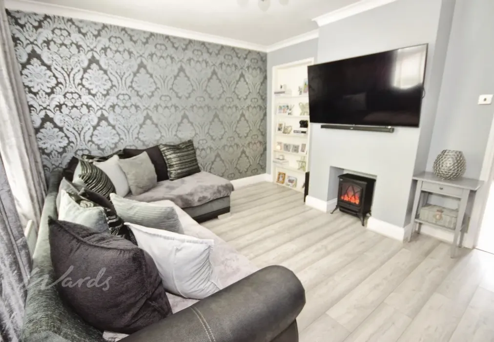 upper luton lounge - Upper Luton Road Chatham ME5 - Wards of Kent