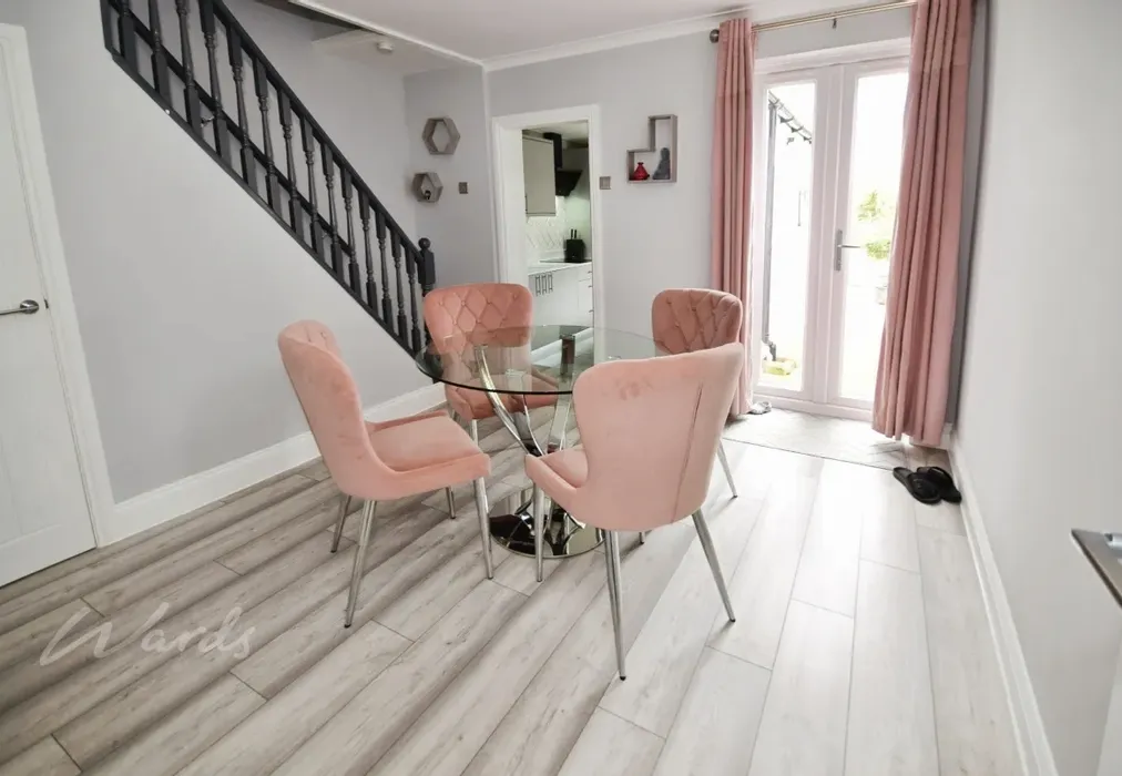 upper luton dinin... - Upper Luton Road Chatham ME5 - Wards of Kent