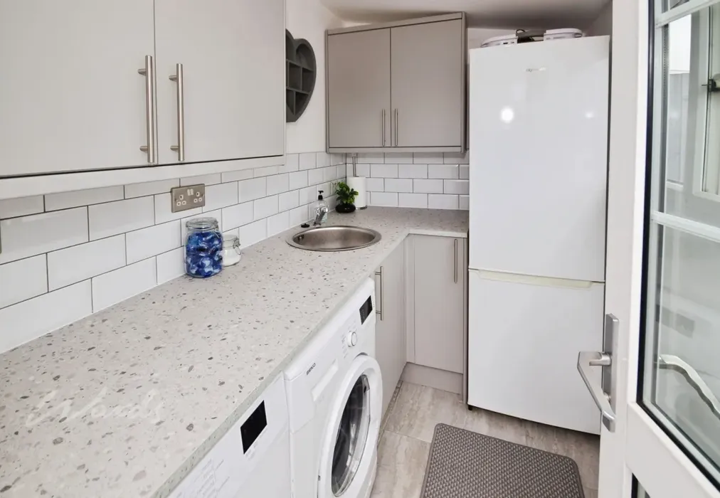 upper luton uilit... - Upper Luton Road Chatham ME5 - Wards of Kent