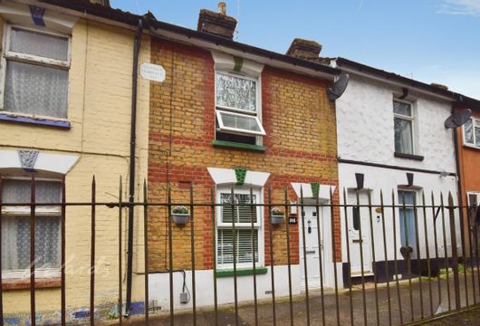 Upper Luton Road Chatham ME5 - Wards of Kent