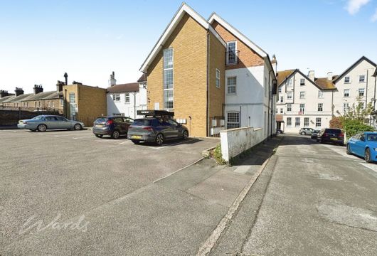 Beach Road Westgate-On-Sea CT8 - Wards of Kent