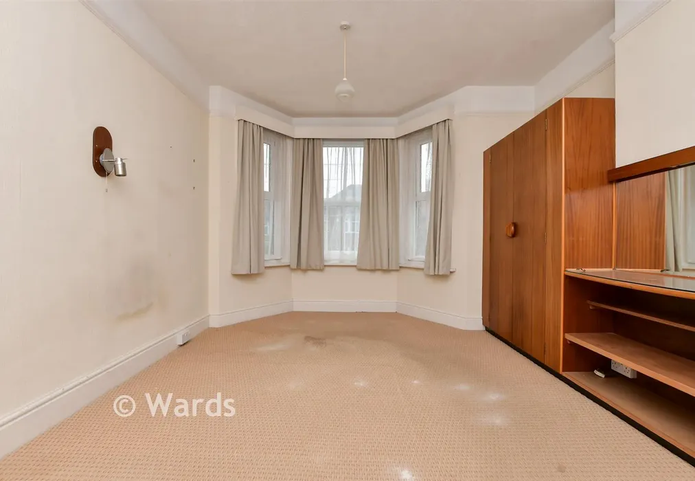 Bedroom 1 - Norman Road, Westgate-On-Sea, Kent - Wards of Kent