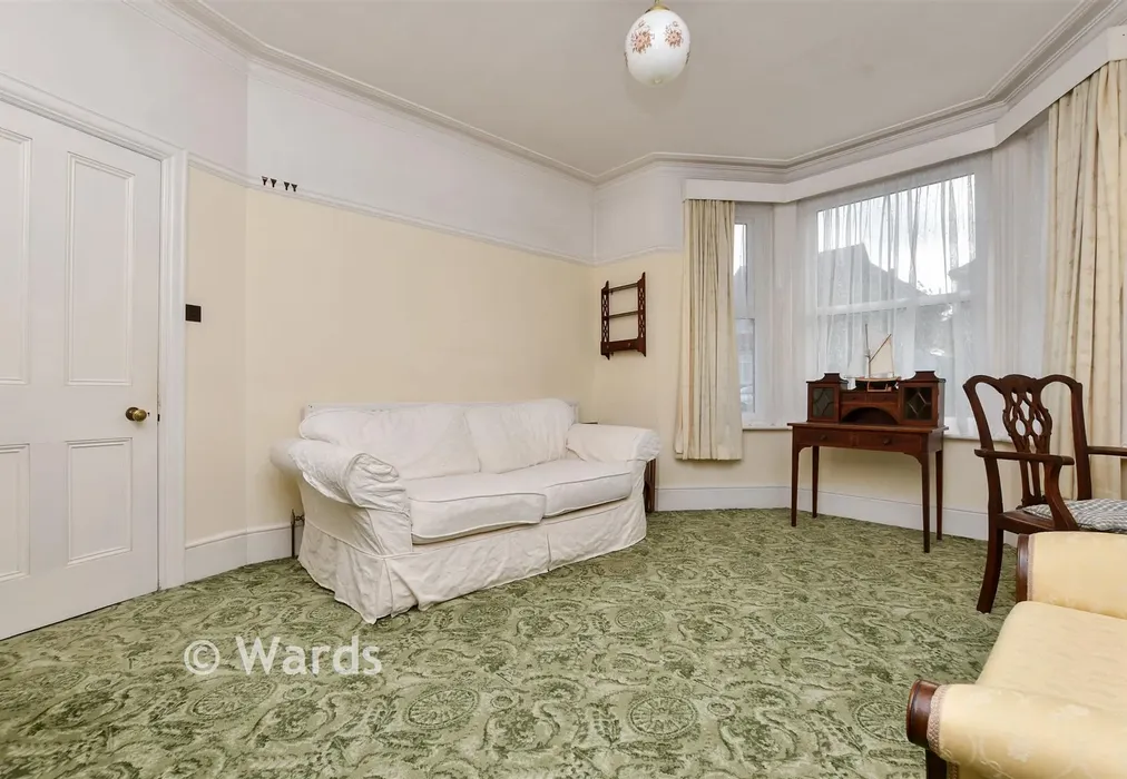 Lounge - Norman Road, Westgate-On-Sea, Kent - Wards of Kent