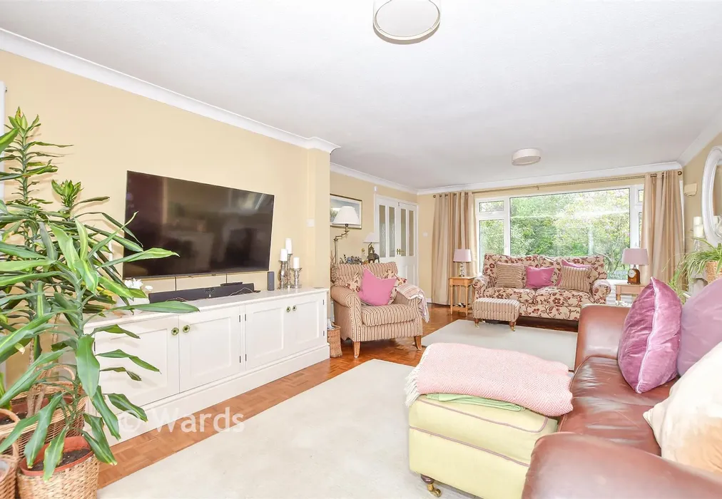 Lounge - Ham Lane, Lenham, Maidstone, Kent - Wards of Kent