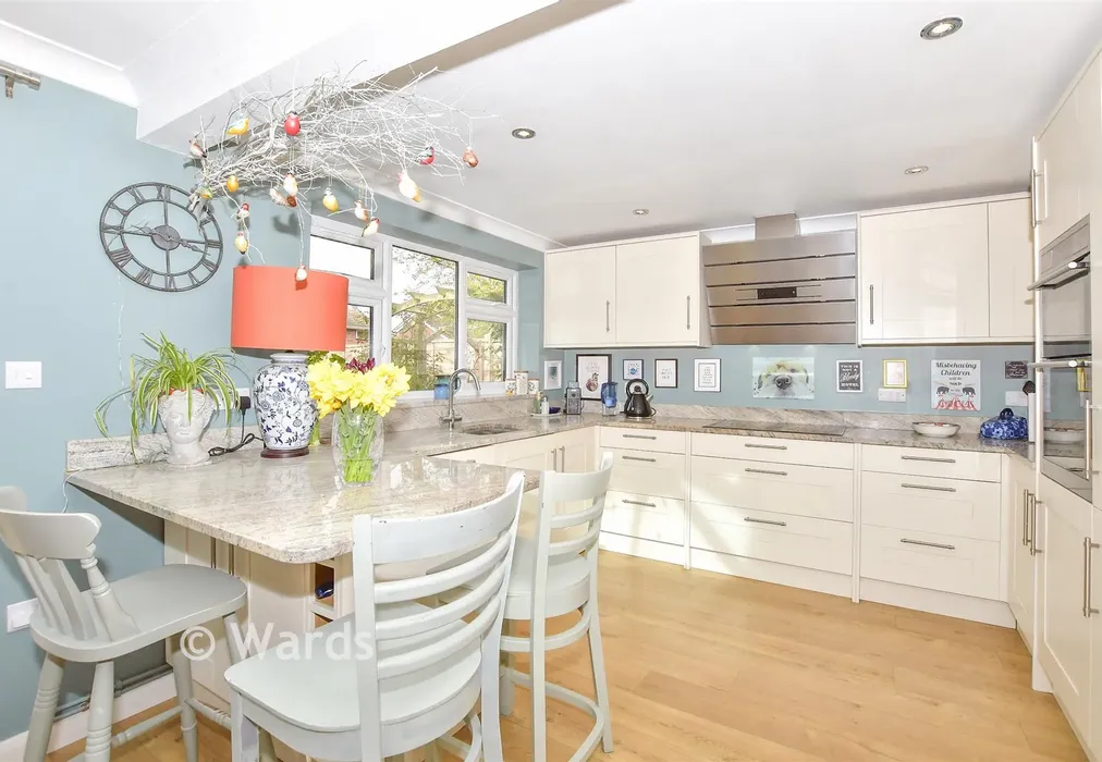 Kitchen/Breakfast Room - Ham Lane, Lenham, Maidstone, Kent - Wards of Kent