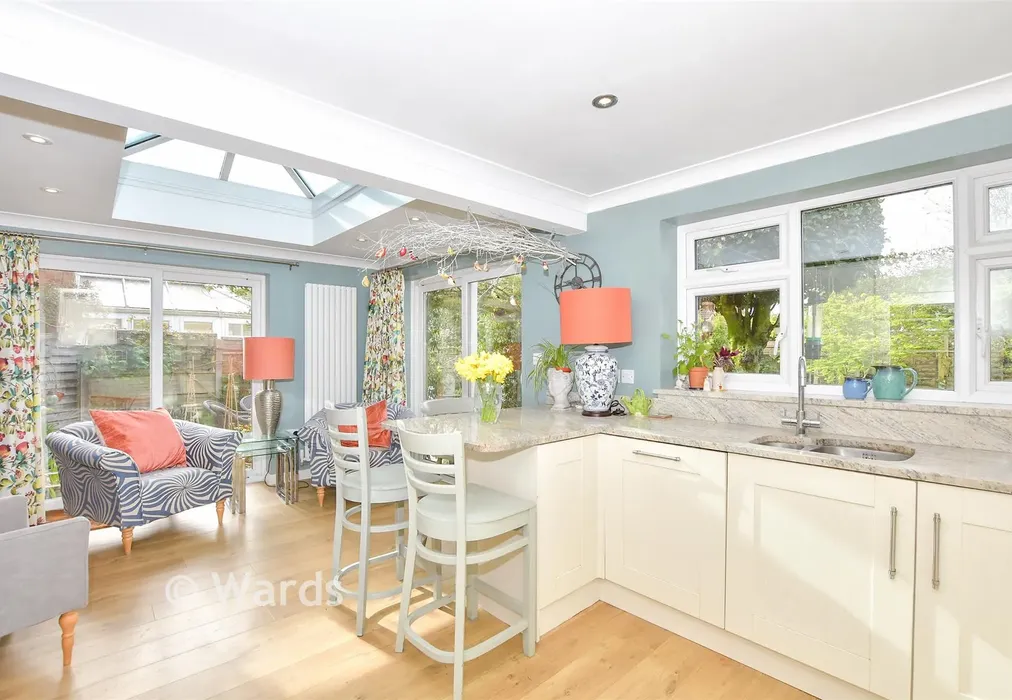 Kitchen/Breakfast Room - Ham Lane, Lenham, Maidstone, Kent - Wards of Kent