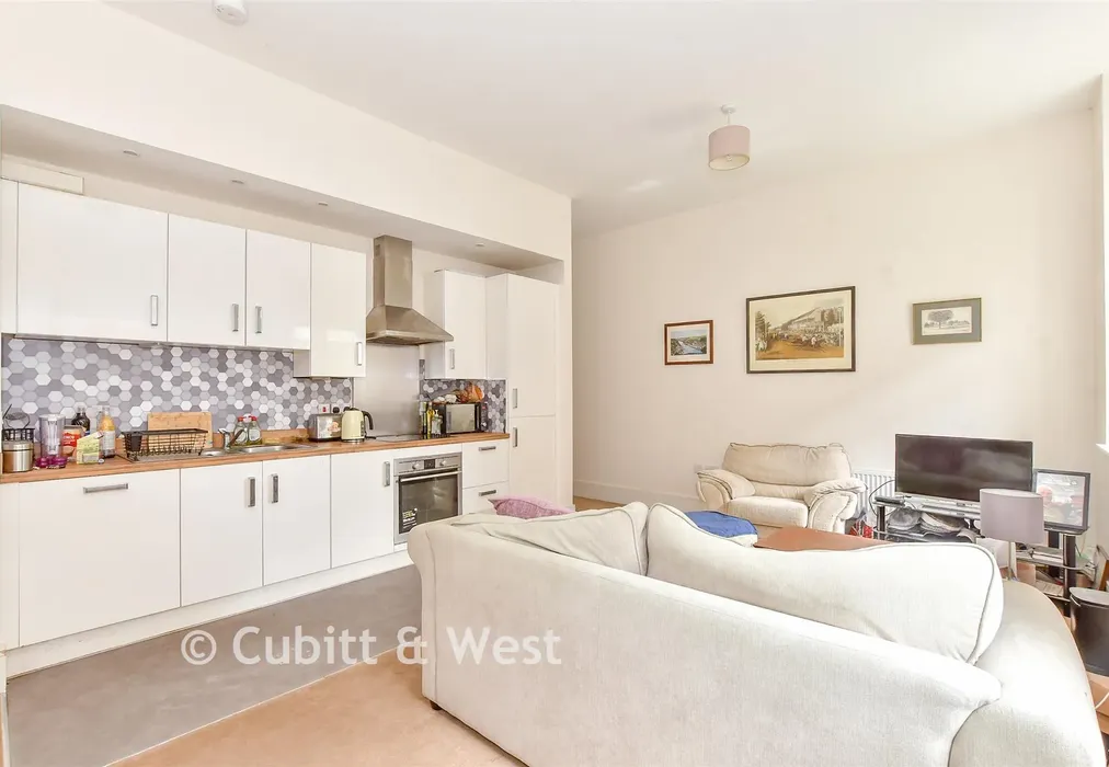 Lounge/Kitchen - Longley Road, Chichester, West Sussex - Wards of Kent