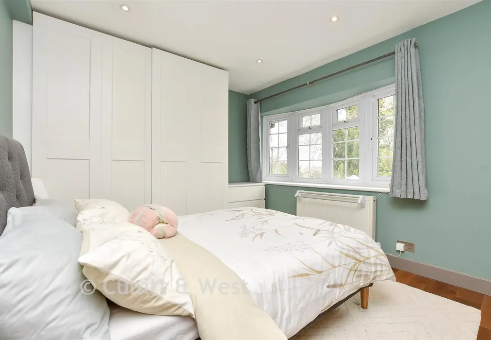 Bedroom 1 - Ravenswood Road, Croydon, Surrey - Wards of Kent