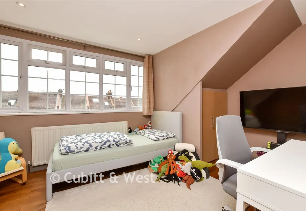 Bedroom 2 - Ravenswood Road, Croydon, Surrey - Wards of Kent