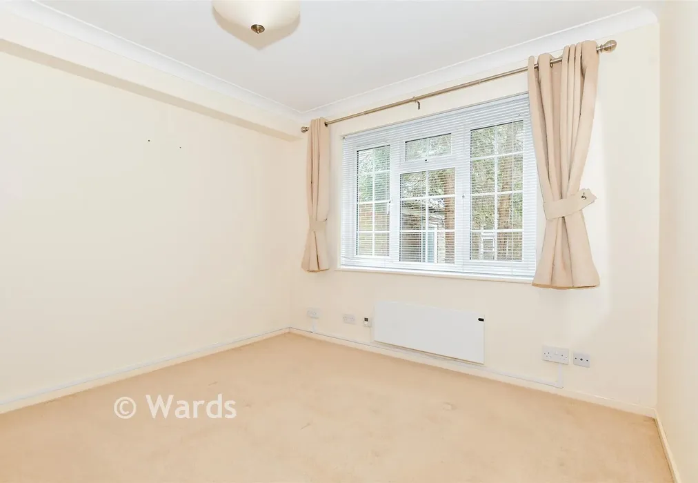 Bedroom - Willow Rise, Downswood, Maidstone, Kent - Wards of Kent