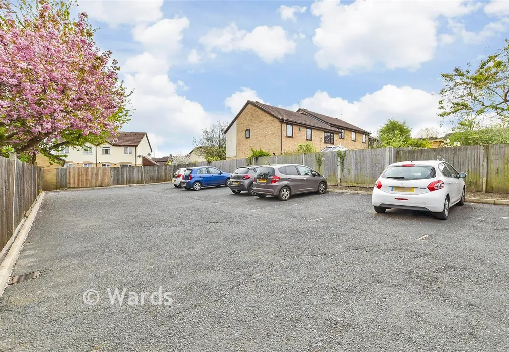 Driveway/Parking - Willow Rise, Downswood, Maidstone, Kent - Wards of Kent