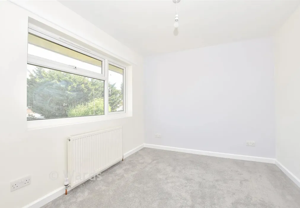 Bedroom 2 - Bell Road, Maidstone, Kent - Wards of Kent