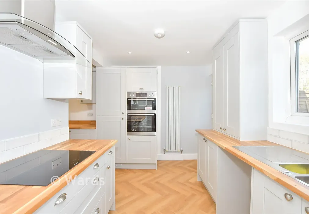 Kitchen - Bell Road, Maidstone, Kent - Wards of Kent