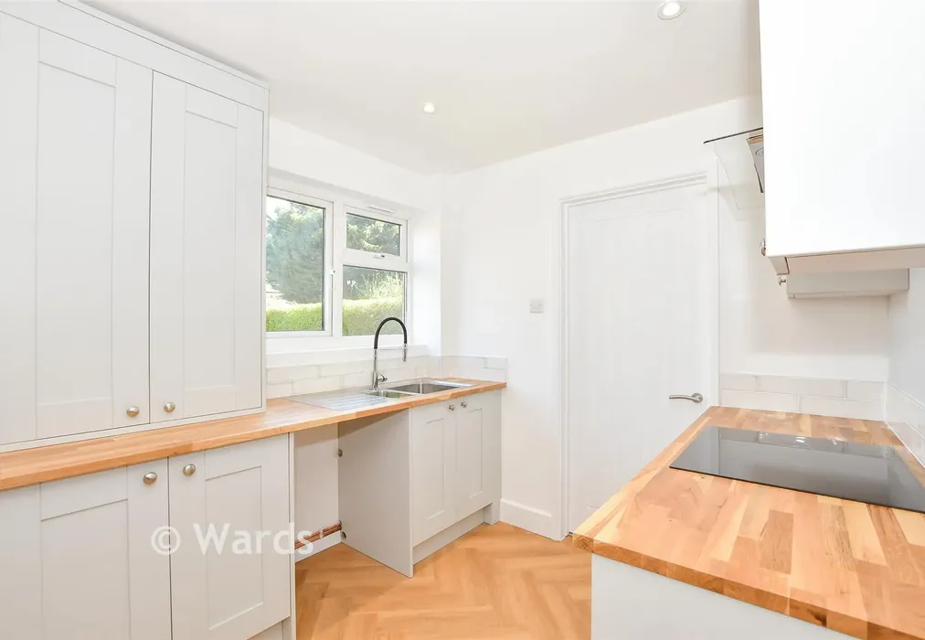 Kitchen - Bell Road, Maidstone, Kent - Wards of Kent