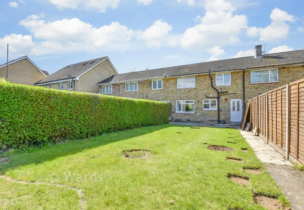 Rear Garden - Bell Road, Maidstone, Kent - Wards of Kent