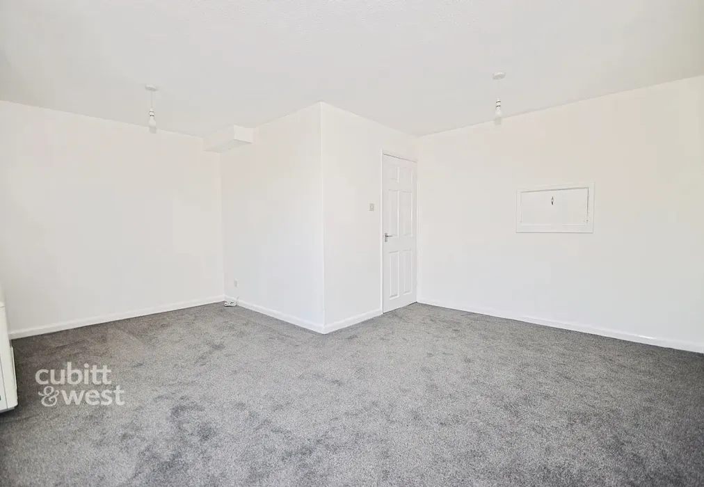 38a5d026-DSC_4247 - Priors Dean Road Winchester SO22 - Wards of Kent