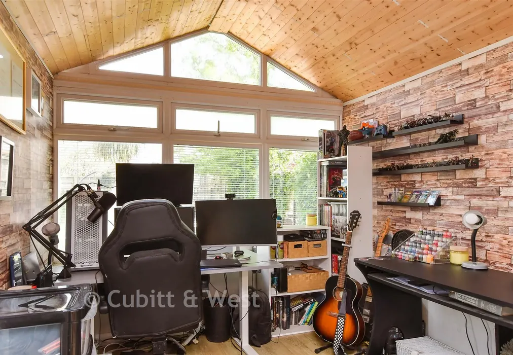 Conservatory - Addison Way, Bognor Regis, West Sussex - Wards of Kent