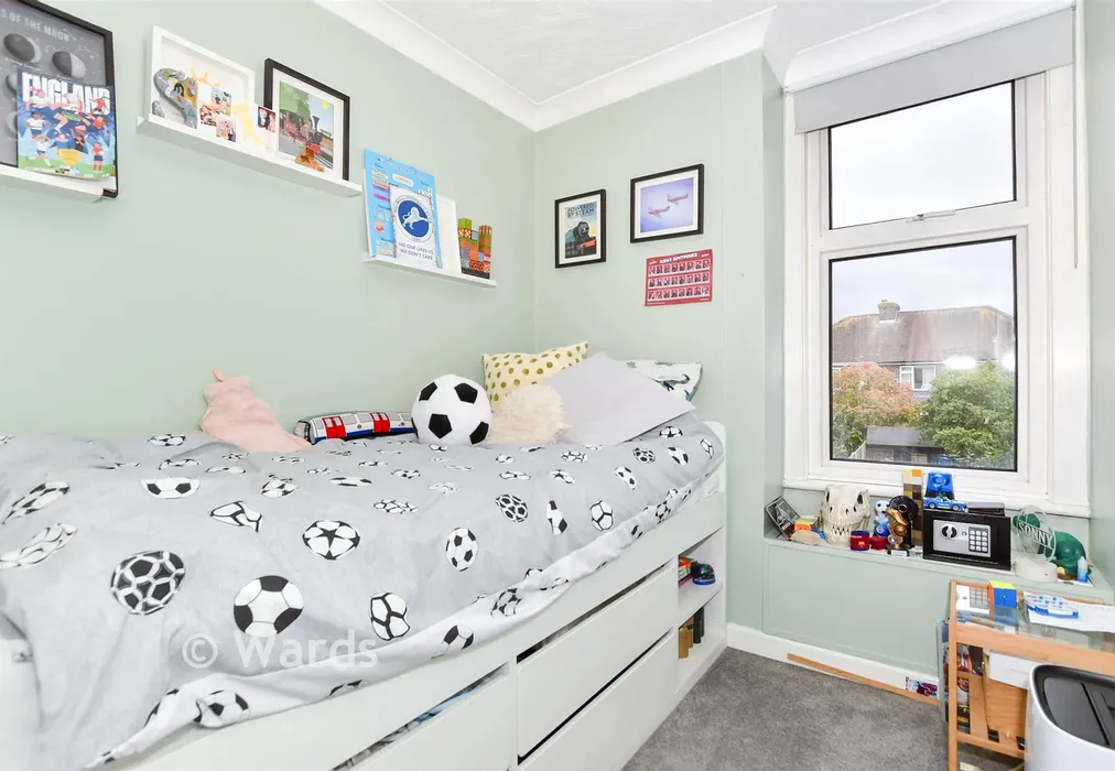 Bedroom 3 - Springfield Road, Larkfield, Aylesford, Kent - Wards of Kent