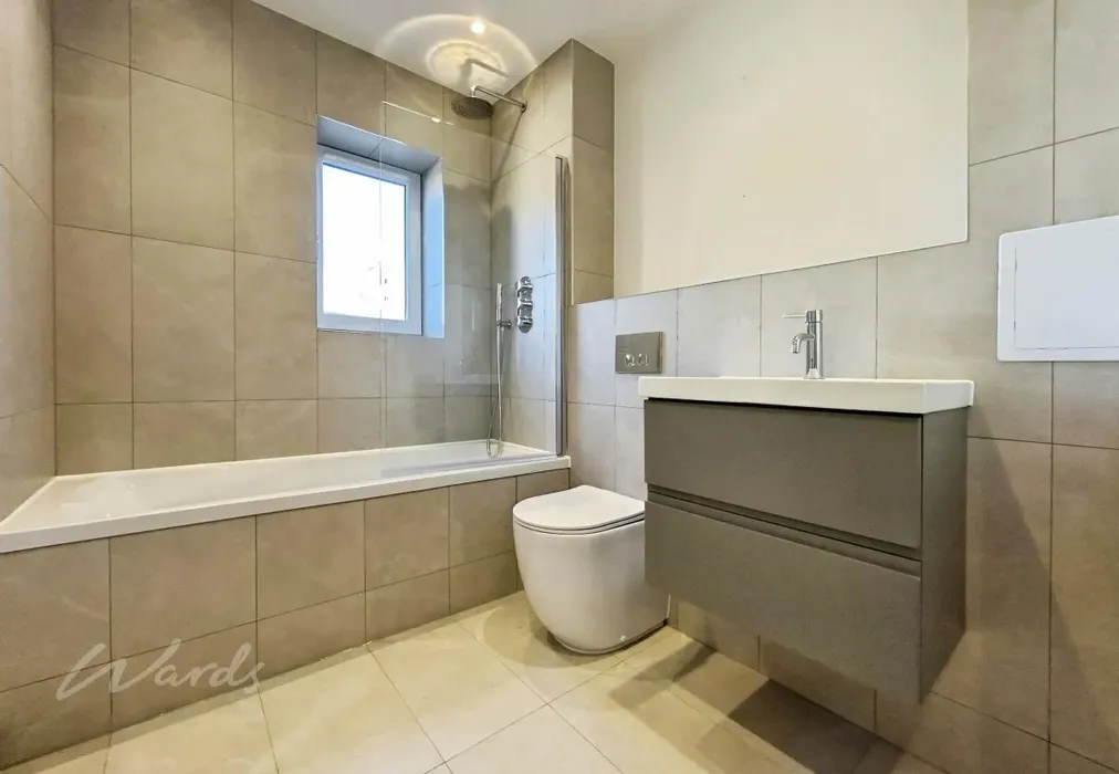 bathroom - Station Road Paddock Wood TN12 - Wards of Kent