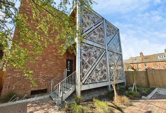 Station Road Paddock Wood TN12 - Wards of Kent