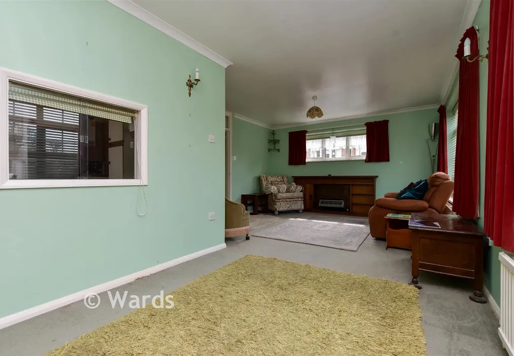 Lounge - Greenacre Drive, Walmer, Deal, Kent - Wards of Kent