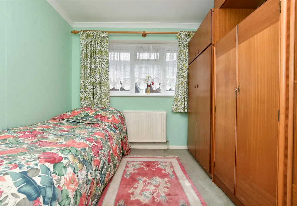 Bedroom 3 - Greenacre Drive, Walmer, Deal, Kent - Wards of Kent