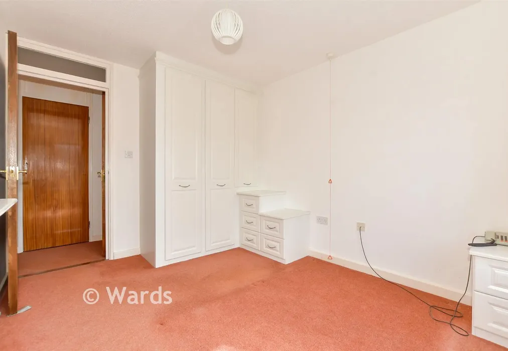 Bedroom - Castle Hill Avenue, Folkestone, Kent - Wards of Kent