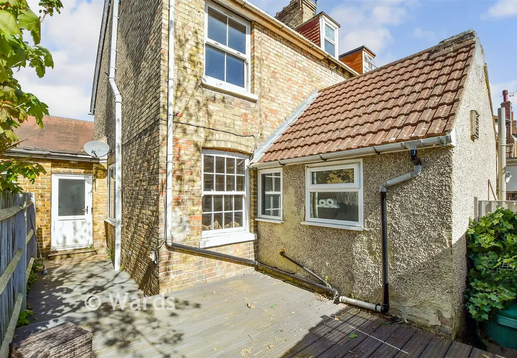 Rear Elevation - Weavering Street, Weavering, Kent - Wards of Kent
