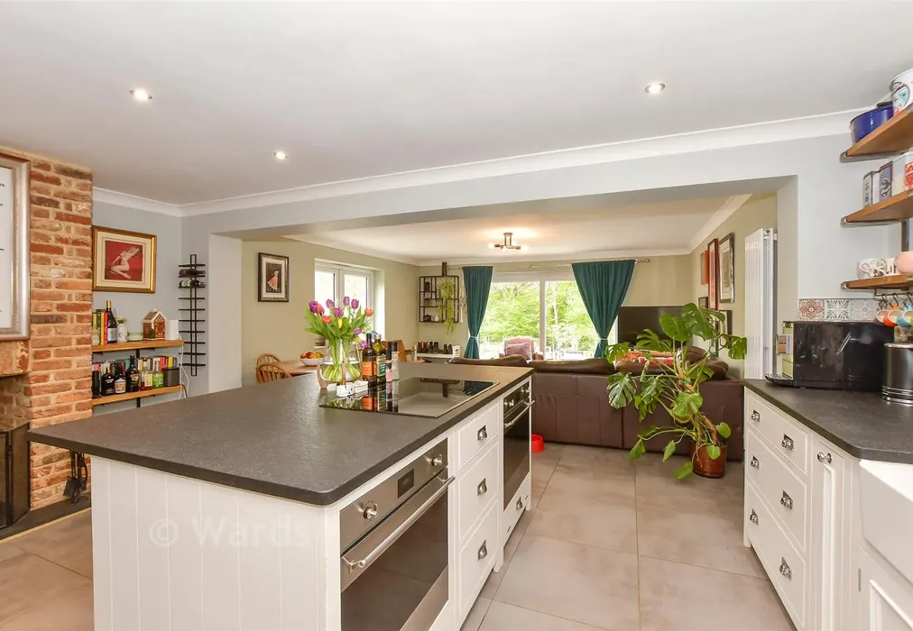 Kitchen/Diner - Ghyllside Road, Northiam, Rye, East Sussex - Wards of Kent