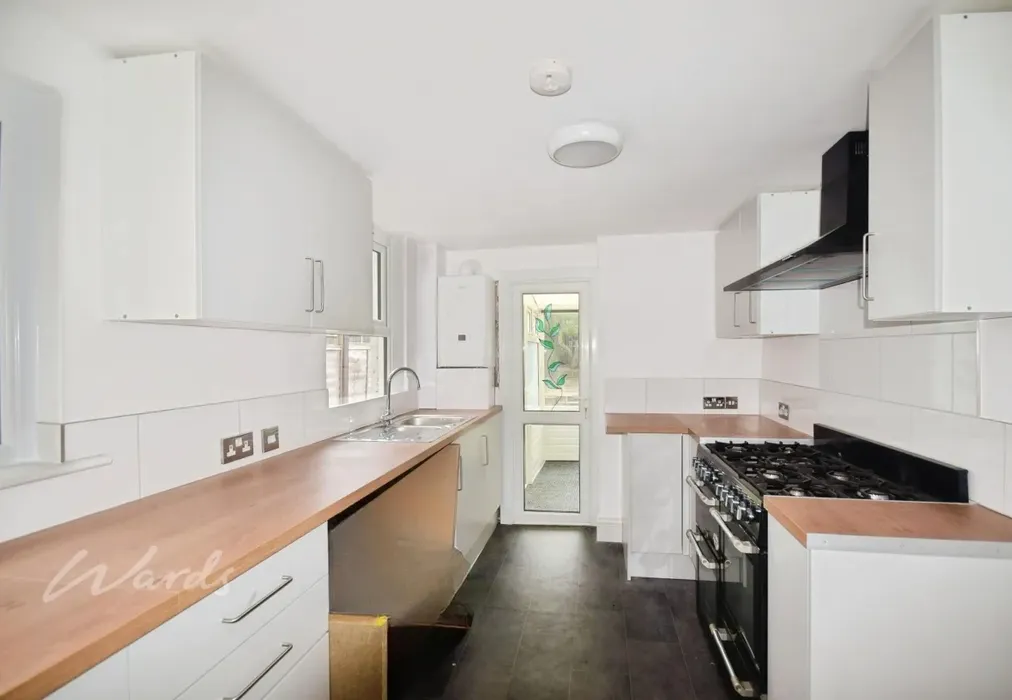 Chilton kitchen use - Chilton Lane Ramsgate CT11 - Wards of Kent