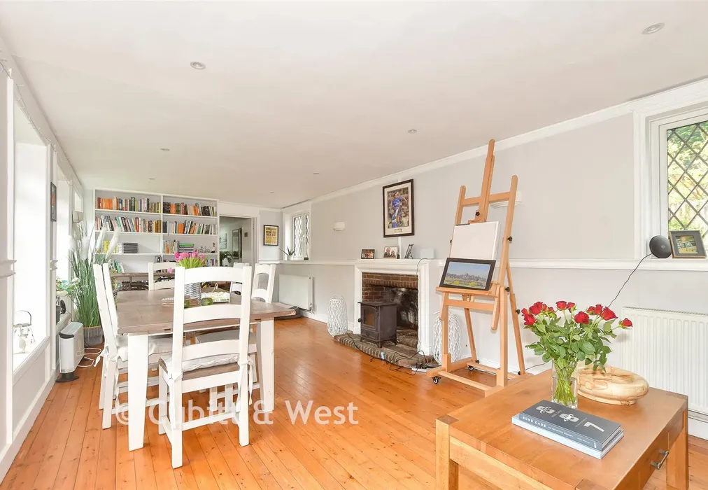 Dining Room - Hempstead Lane, Uckfield, East Sussex - Wards of Kent
