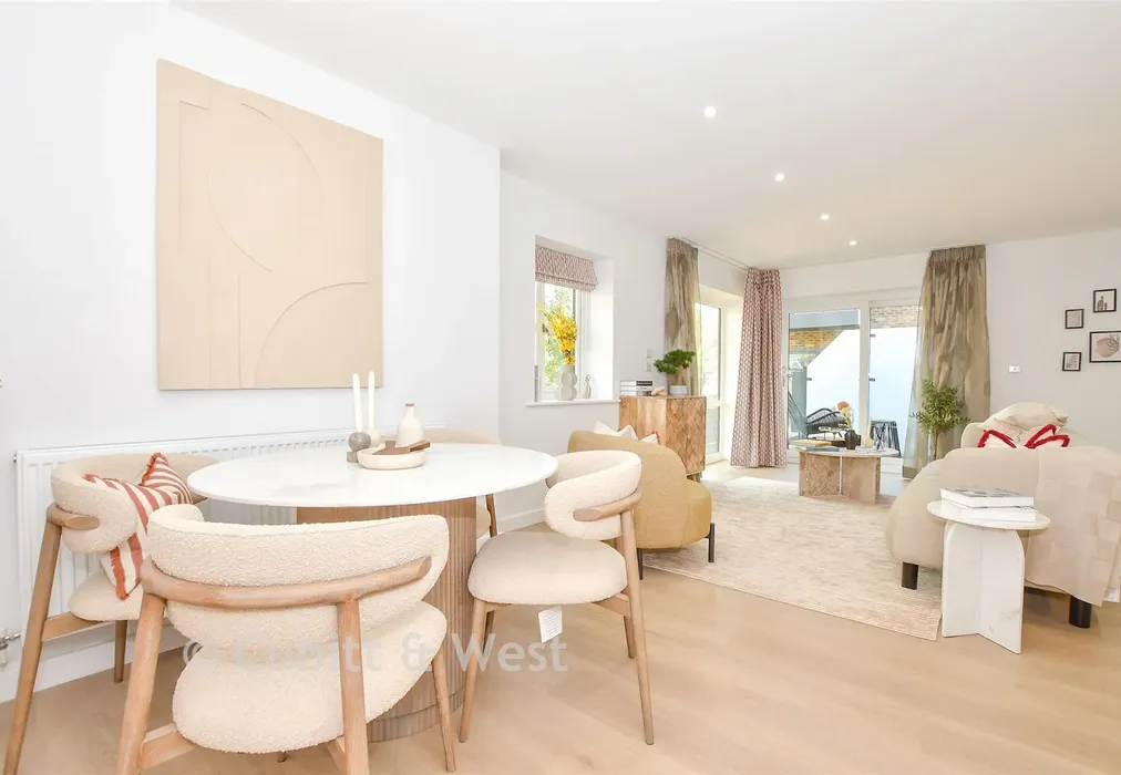Lounge/Kitchen/Diner - Prospect House, Outwood Lane, Chipstead, Surrey - Wards of Kent