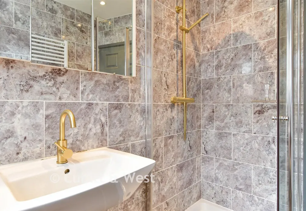 Shower Room - The Brow, Woodingdean, Brighton, East Sussex - Wards of Kent