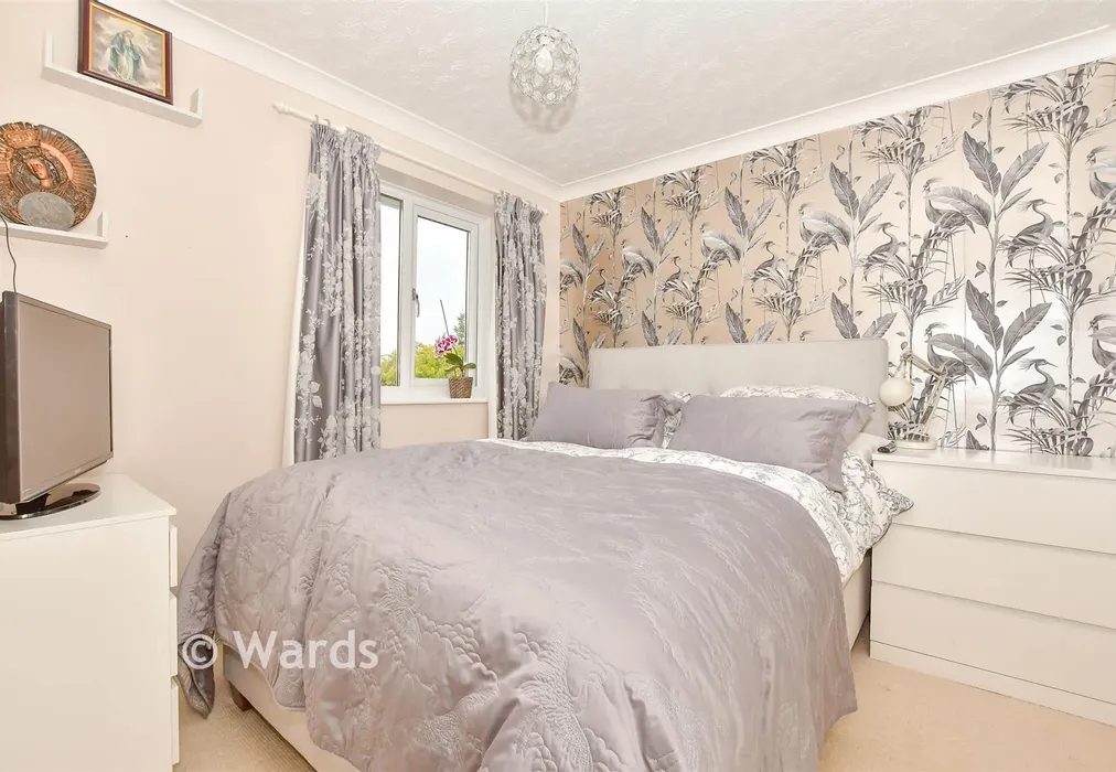 Bedroom 2 - Hazelwood Drive, Maidstone, Kent - Wards of Kent