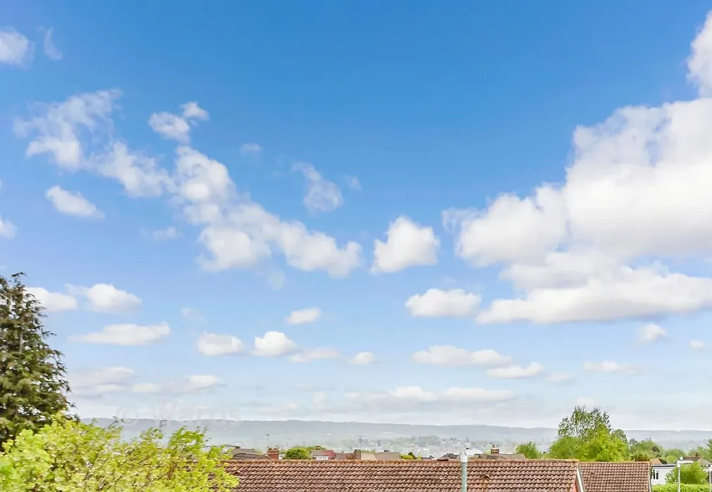 Views To Front - Hazelwood Drive, Maidstone, Kent - Wards of Kent