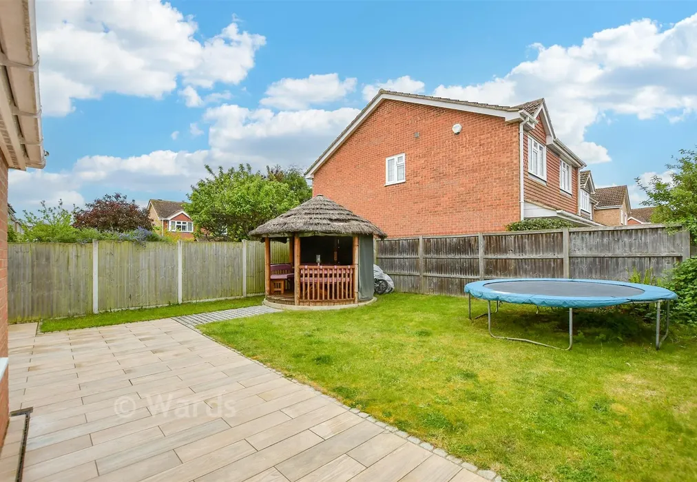 Rear Garden - Hazelwood Drive, Maidstone, Kent - Wards of Kent