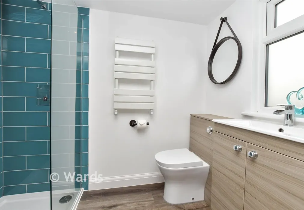 En-Suite Shower Room - Leeward Road, Rochester, Medway - Wards of Kent